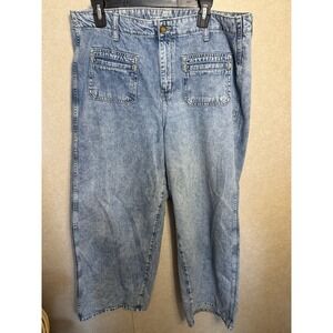 Old Navy Women's High Rise Baggy Wide Leg Jeans Size 14 Light Wash Denim